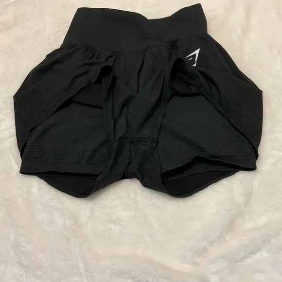 Gymshark Black Vital 2 in 1 Fitness Shorts for Women - Picture 4 of 6